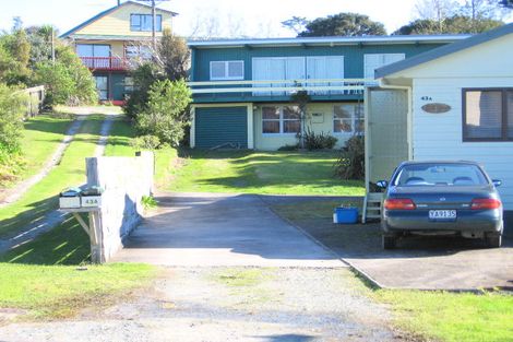 Photo of property in 2/43 Deerness Crescent, Algies Bay, Warkworth, 0920