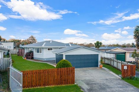 Photo of property in 37 Hooper Avenue, Pukekohe, 2120