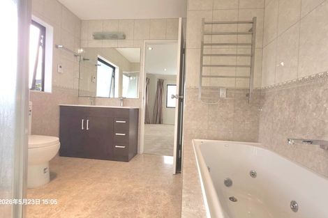 Photo of property in 35 Kilkelly Avenue, Pinehill, Auckland, 0632