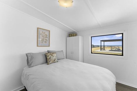 Photo of property in 95 Pukehina Parade, Pukehina, Te Puke, 3189