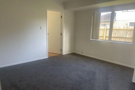 Photo of property in 6 Mark Edgar Place, Clendon Park, Auckland, 2103