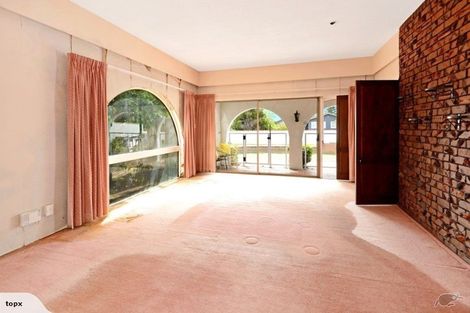 Photo of property in 19 Marywil Crescent, Hillcrest, Auckland, 0627