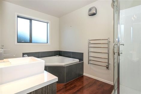 Photo of property in 8 Merlot Place, Riversdale, Blenheim, 7201