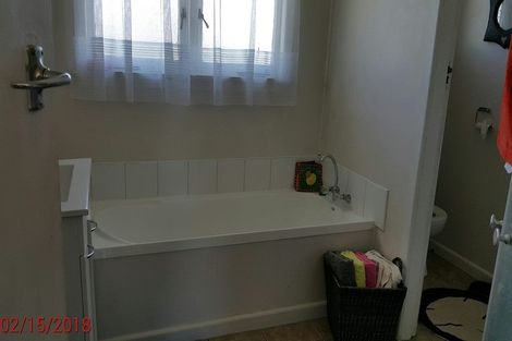 Photo of property in 1 Churchill Street, Putaruru, 3411