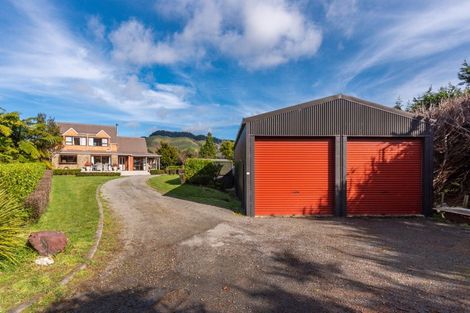 Photo of property in 37 Akatarawa Road, Reikorangi, Waikanae, 5391