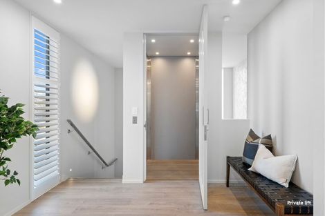 Photo of property in 18 Kauri Street, Riccarton, Christchurch, 8041