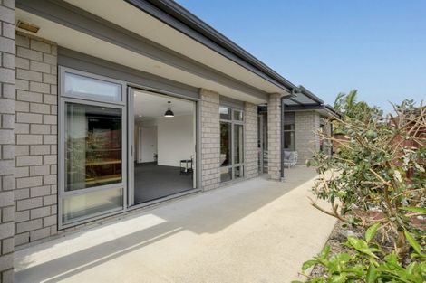 Photo of property in 78 Penetaka Heights, Pyes Pa, Tauranga, 3112