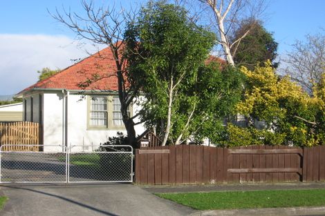 Photo of property in 110 Savage Crescent, West End, Palmerston North, 4412