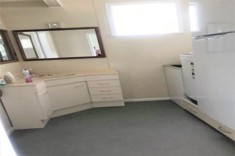 Photo of property in 47a Elmslie Road, Pinehaven, Upper Hutt, 5019