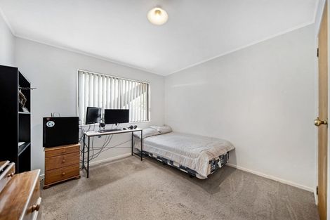 Photo of property in 24 Wickman Way, Mangere East, Auckland, 2024