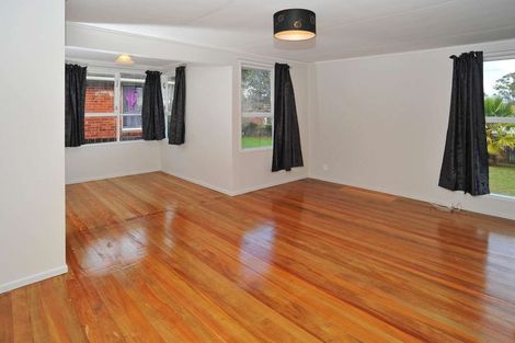 Photo of property in 85 Blake Road, Mangere East, Auckland, 2024