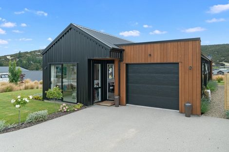Photo of property in 29 Rocklands Court, Wanaka, 9305