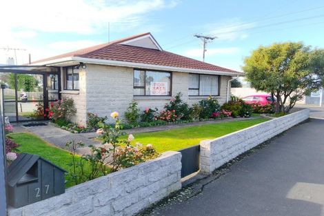 Photo of property in 27 Royal Crescent, Saint Kilda, Dunedin, 9012