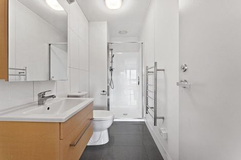 Photo of property in Twin Towers, 604/17 Putney Way, Manukau, Auckland, 2104