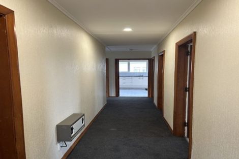 Photo of property in 102 Miramar Avenue, Miramar, Wellington, 6022