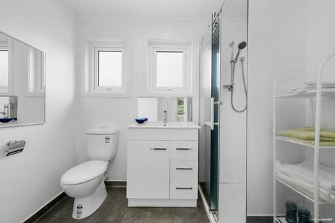 Photo of property in 4 Galilee Avenue, Red Hill, Papakura, 2110