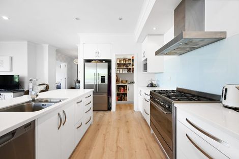 Photo of property in 15 Bramber Street, Flagstaff, Hamilton, 3210