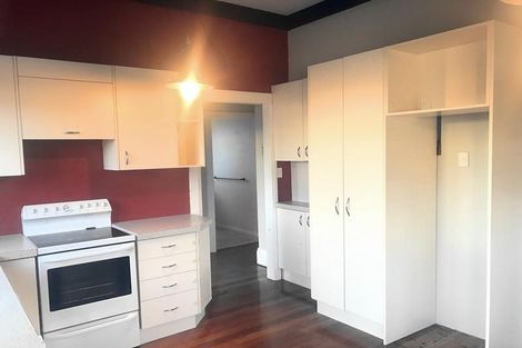 Photo of property in 8 Rogan Street, Mount Roskill, Auckland, 1041