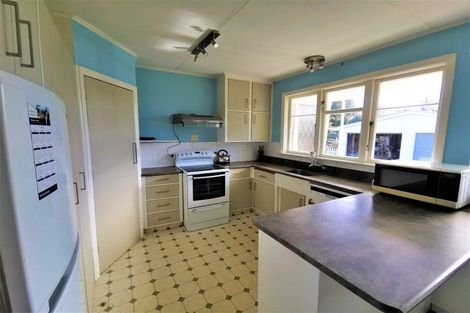 Photo of property in 18 Ransom Street, Dannevirke, 4930