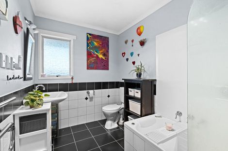 Photo of property in 68 Rogers Road, Bay View, Napier, 4104