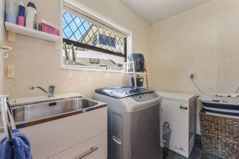 Photo of property in 1 Boyes Place, Enner Glynn, Nelson, 7011