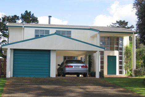 Photo of property in 16 Dunlop Drive, Pauanui, Hikuai, 3579