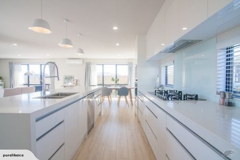 Photo of property in 41 Cirrus Way, Ranui, Auckland, 0612