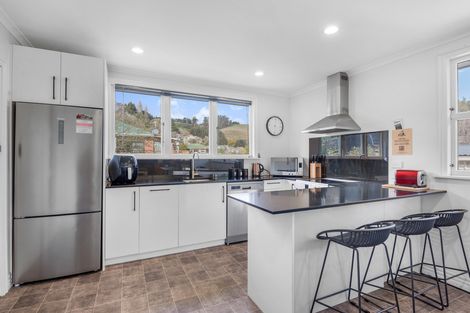 Photo of property in 3 Quarry Road, Green Island, Dunedin, 9018