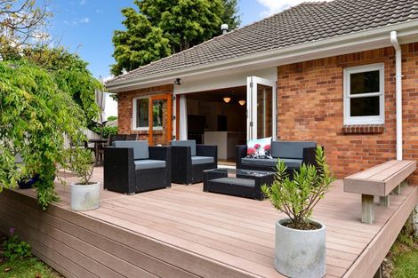 Photo of property in 6 Tamihana Avenue, Fairfield, Hamilton, 3214