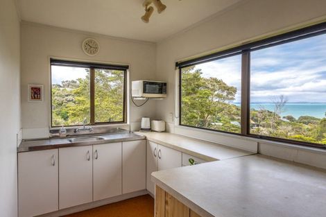 Photo of property in 25 Tawa Street, Oneroa, Waiheke Island, 1081