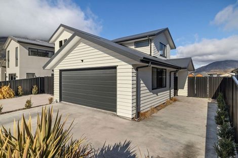 Photo of property in 37 Peterley Road, Lower Shotover, Queenstown, 9304