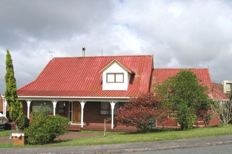 Photo of property in 13 Tatyana Place, Massey, Auckland, 0614