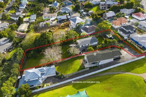 Photo of property in 81 Chivalry Road, Glenfield, Auckland, 0629