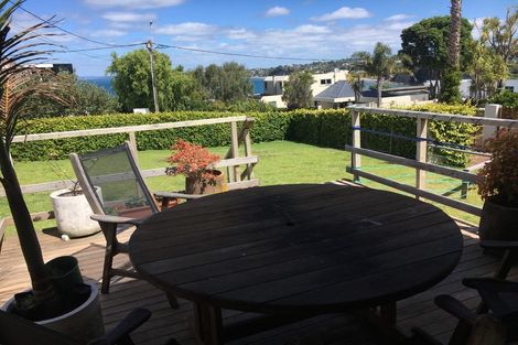 Photo of property in 1/20 Churchill Road, Murrays Bay, Auckland, 0630
