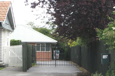 Photo of property in 19a Stapletons Road, Richmond, Christchurch, 8013