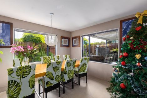 Photo of property in 127 Saint Johns Street, Bromley, Christchurch, 8062