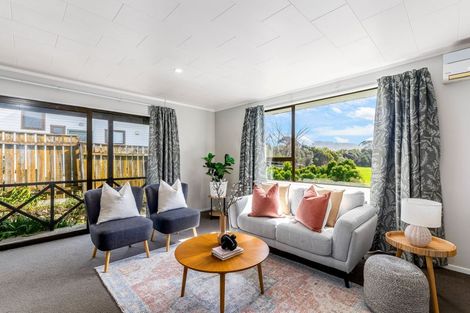 Photo of property in 11a Latitude Close, Whitby, Porirua, 5024