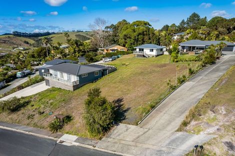 Photo of property in 9 Eagles Way, Cable Bay, 0420