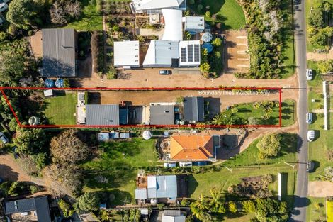 Photo of property in 8 Nikau Road, Oneroa, Waiheke Island, 1081