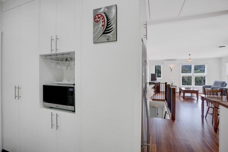 Photo of property in 42 Seaview Road, Paihia, 0200