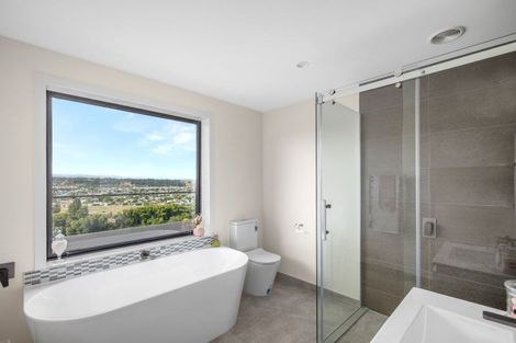 Photo of property in 10 Hawkdun Place, Bridge Hill, Alexandra, 9320