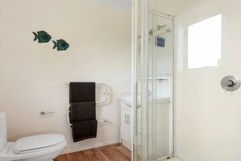 Photo of property in 10 Waimanu Place, Point Wells, Warkworth, 0986