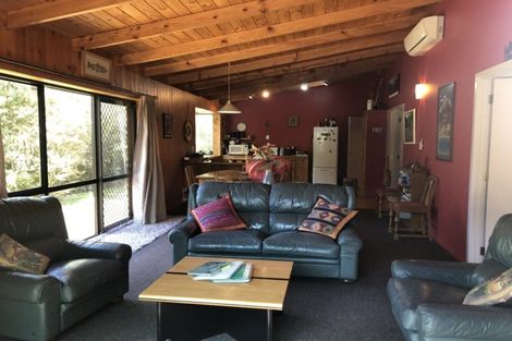 Photo of property in 16 Te Herekiekie Street, Turangi, 3334