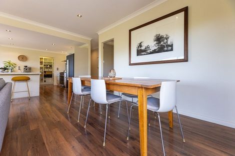 Photo of property in 4 Pateke Way, Paraparaumu Beach, Paraparaumu, 5032