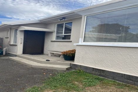 Photo of property in 17c Huatoki Street, Vogeltown, New Plymouth, 4310