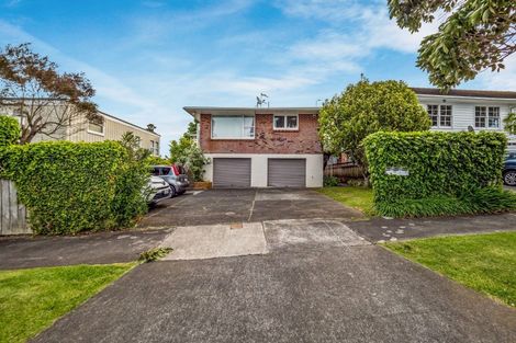 Photo of property in 3/3 Felton Mathew Avenue, St Johns, Auckland, 1072