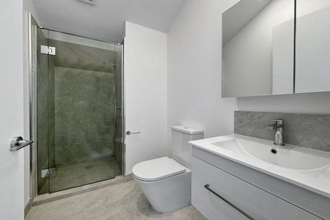 Photo of property in 4/323 Riverside Drive, Waterloo, Lower Hutt, 5011