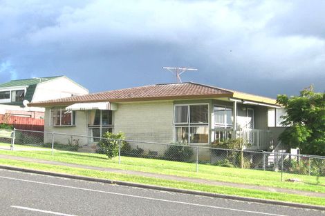 Photo of property in 1/42 Cherry Road, Bucklands Beach, Auckland, 2014