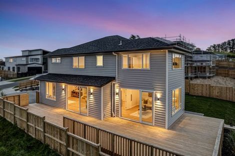 Photo of property in 10 Lumber Rise, Swanson, Auckland, 0614