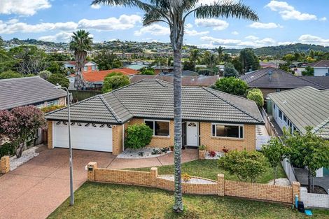 Photo of property in 12 Dan Tori Place, Orewa, 0931
